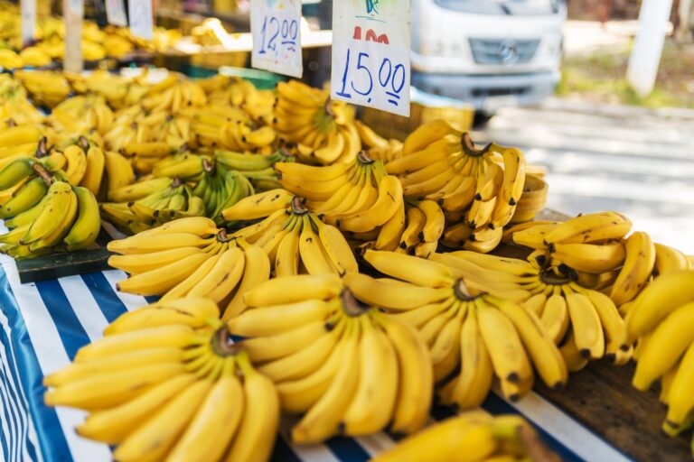 Donkey Kong Bananza’s Absent Caged Banana Hoards Are Stinging DKC2 Fans A cluster of bananas representing the iconic collectible from Donkey Kong games